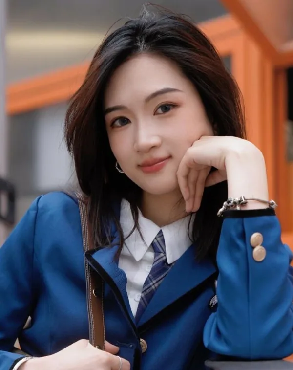 Subi, 31, from Shenzhen — verified profile